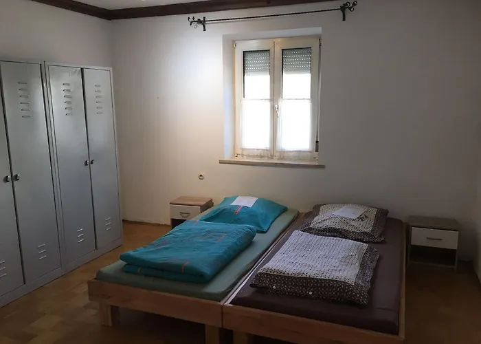 Zum Handwerker Glueck Boschhorn * Ichenhausen