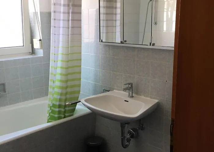 Zum Handwerker Glueck Boschhorn איכנהאוזן